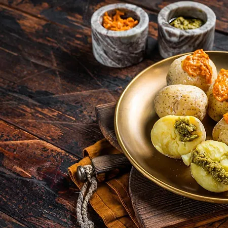 Eden Melicoton Scape Candelaria